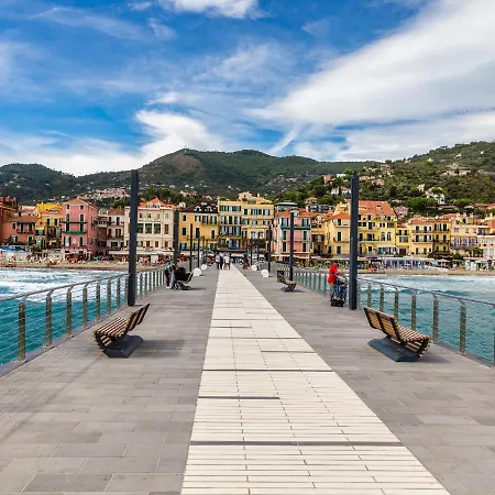 Casa Bellissima - Elegant And Modern With Open View Apartment Alassio